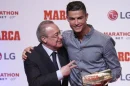 La salida de CR7 es oficial Florentino Pérez aprueba la marcha del astro portugués