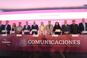 Nuevas placas para vehículos eléctricos, en beneficio del medio ambiente: SICT