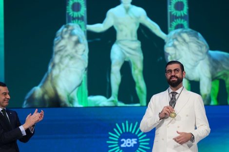 Pablo Alborán presenta nuevo tema en la entrega de Medallas Andalucía 3 2 19