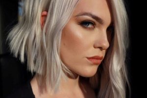 cortes de pelo asimétricos para mujer 2 500x607 1