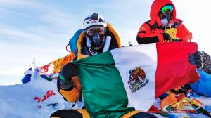 mexicano escala everest