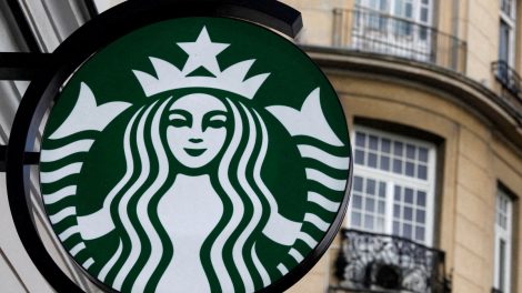 starbucks abrio establecimiento rusia foto