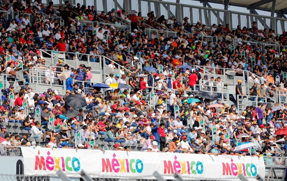 <strong>NASCAR SpeedFest festín de ruedas para los aficionados</strong> 7 2aa7de4f 3060 73c5 a31b 6434ecb7051b