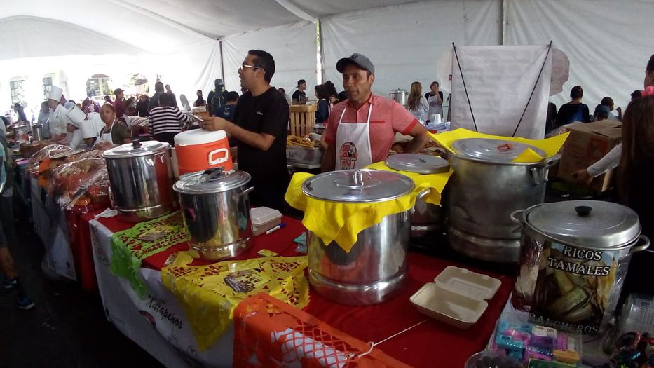 36 128617Feria de tamales