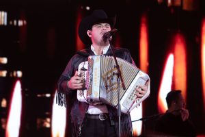 Alfredo Olivas anuncia conciertos en la CDMX