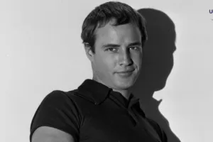 Marlon Brando: El ícono del cine que dejó huella en Hollywood