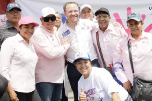 Renovación de mercados públicos para competir con tiendas de conveniencia 3 Renovación de mercados públicos para competir con tiendas de conveniencia