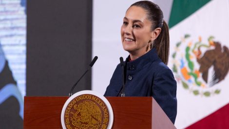 Presidenta Claudia Sheinbaum anuncia iniciativa para elevar a rango constitucional: Pensión Mujeres Bienestar