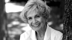 Fallece Alice Munro, Premio Nobel de Literatura 2013, a los 92 años