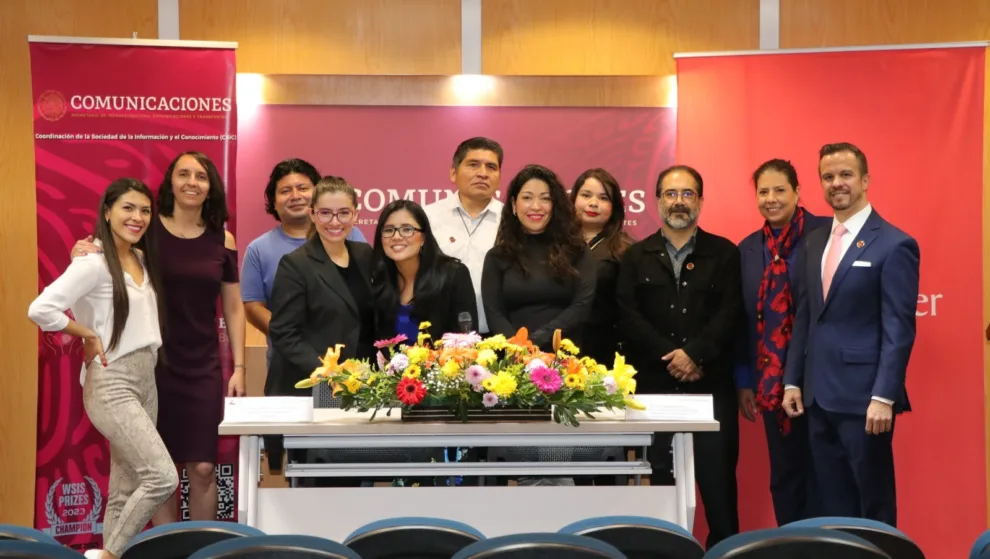 FIRMA SICT Y PRO MUJER CONVENIO DE INCLUSIÓN DIGITAL PARA MUJERES INDÍGENAS DEL SURESTE 1 Foto 5 7