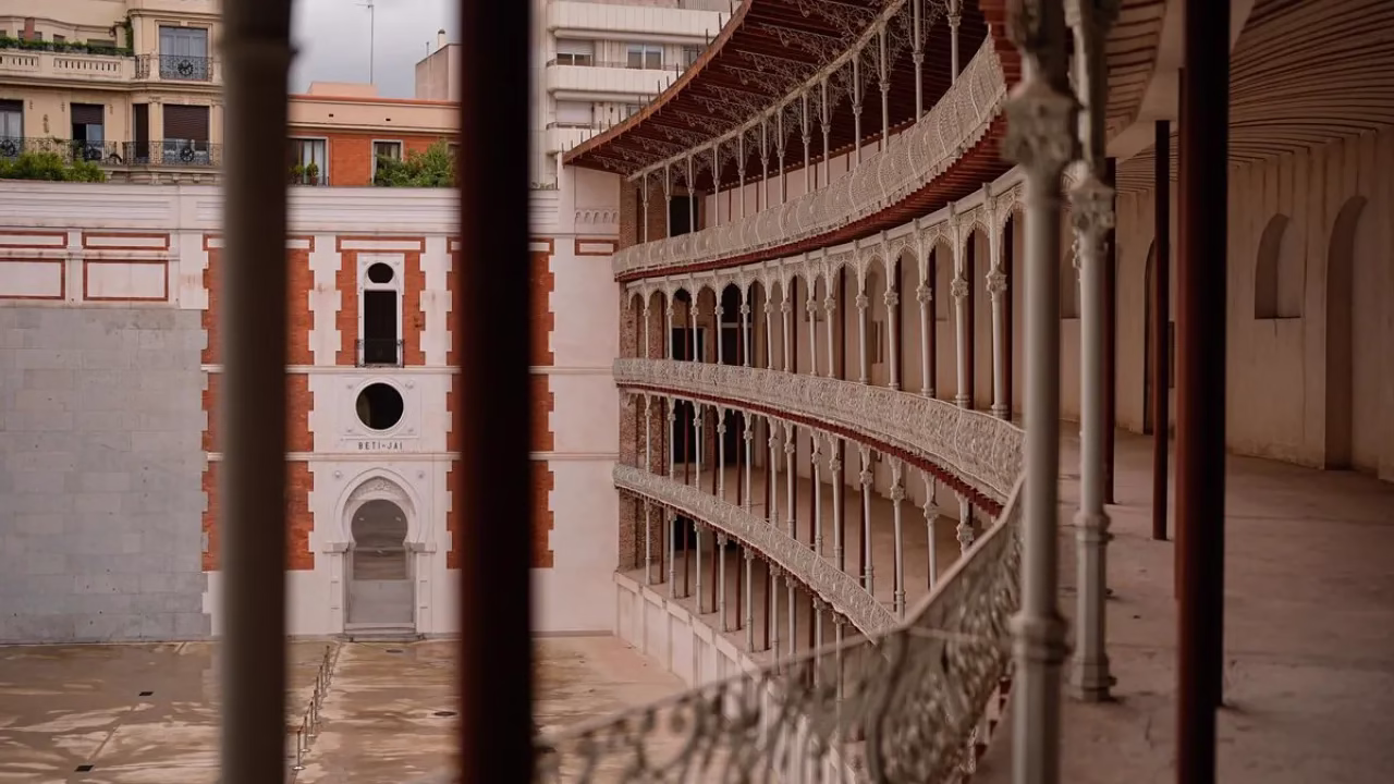 La restauración del Frontón Beti Jai gana el Premio Nacional 2025 7 Fronton Beti Jai