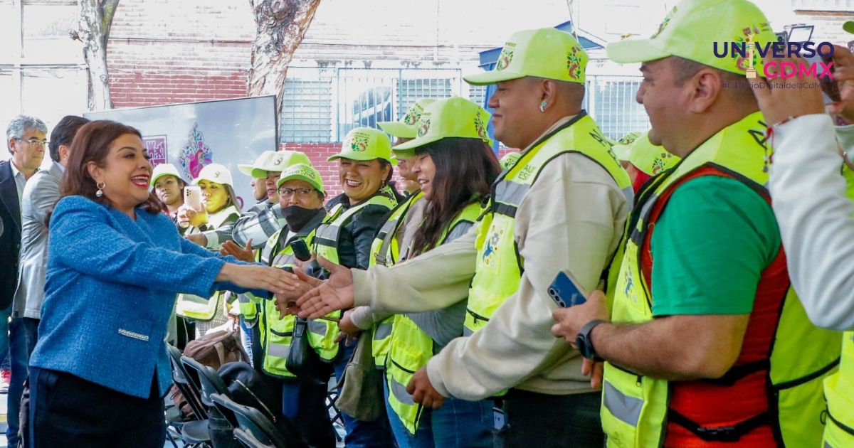 Jefa de gobierno Clara Brugada arranca programa de auxilio escolar para garantizar entornos seguros en secundarias y preparatorias de la ciudad 1