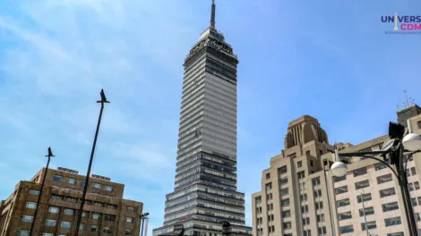 La Torre Latinoamericana celebra su 68° aniversario con carrera de botargas