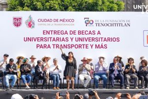 La jefa de gobierno Clara Brugada entregó becas para transporte a estudiantes universitarios; sumarán este día 45 mil beneficiarios 1 Pide corona nakamura mas contundencia contra la violencia familiar 1