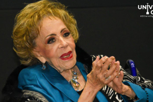 Silvia Pinal permanece hospitalizada; su estado de salud es estable y está bajo observación