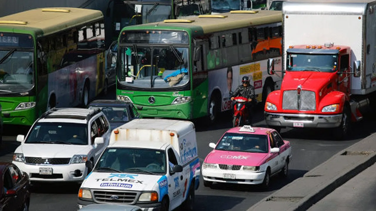 Transportistas aplazan la megamarcha; el reclamo central sigue siendo la tarifa del transporte público en CDMX 2 Transportistas