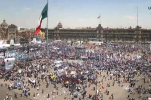 Arranca campaña presidencial de Sheinbaum con cierres en el Zócalo de la CDMX 4 Arranca campaña presidencial de Sheinbaum con cierres en el Zócalo de la CDMX
