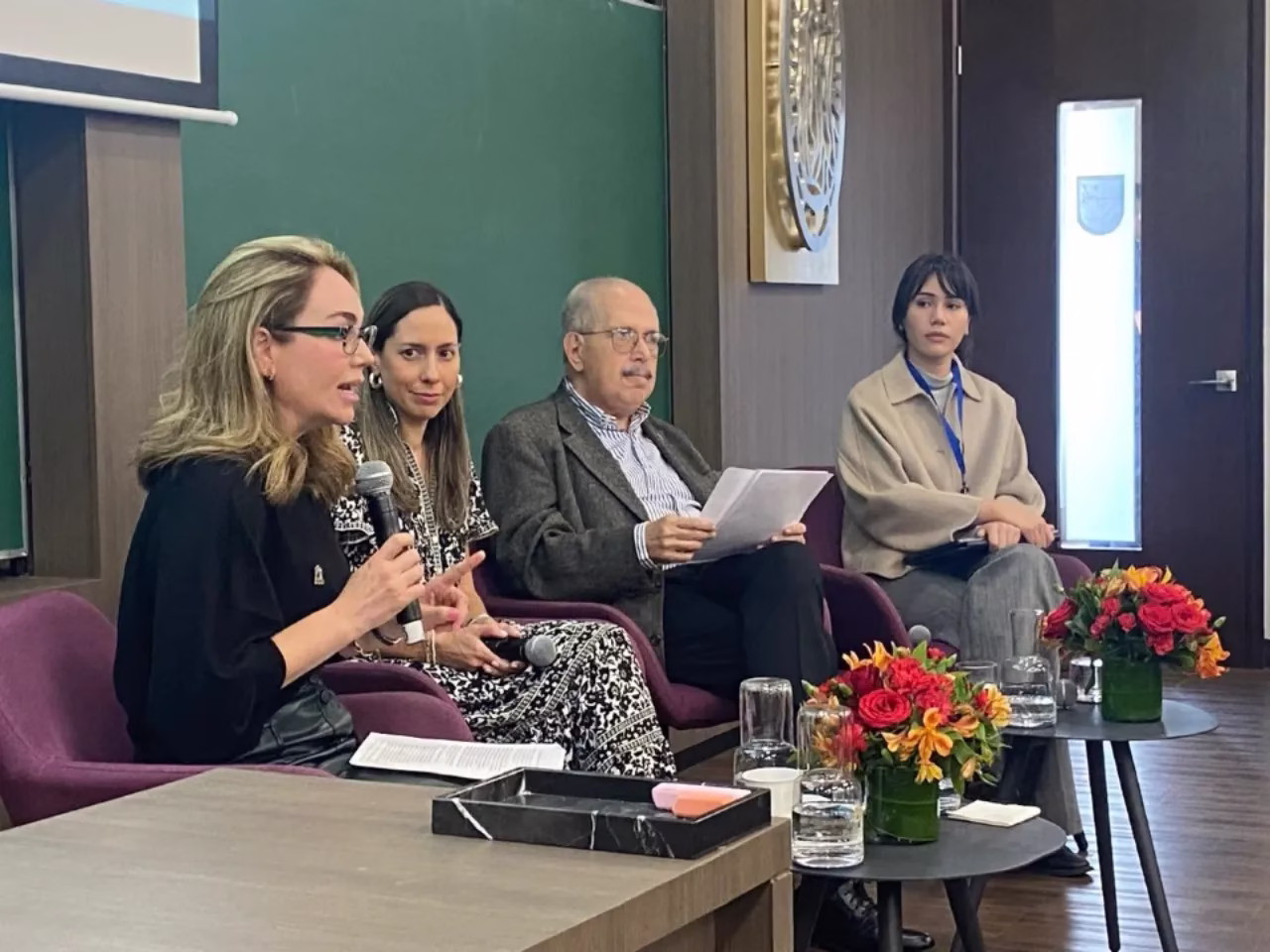 La violencia invisible detrás de las pantallas 1 El uso temprano y sin control de dispositivos digitales está generando una violencia silenciosa