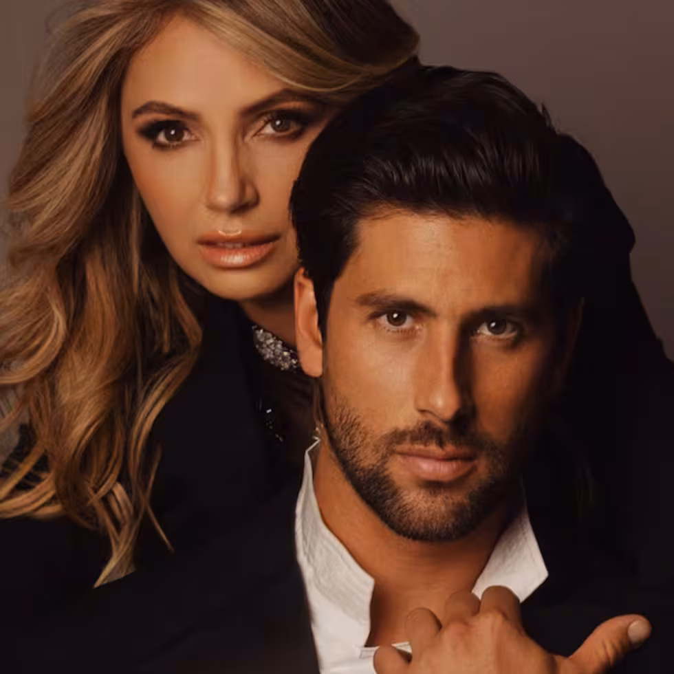 Falso romance entre los actores Angelica Rivera y Diego Klein 1 Falso romance entre los actores Angelica Rivera y Diego Klein