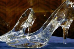 Cenicienta regresa a los cines, esta vez por venganza