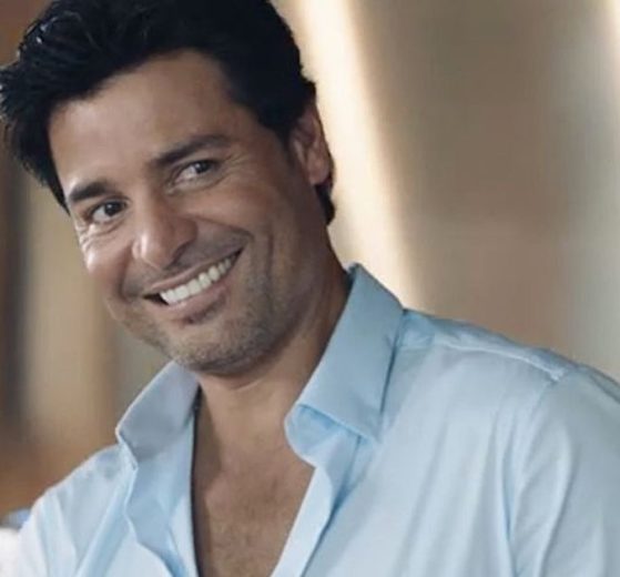 Chayanne regresa a México con su “Bailemos Otra Vez Tour 2025”