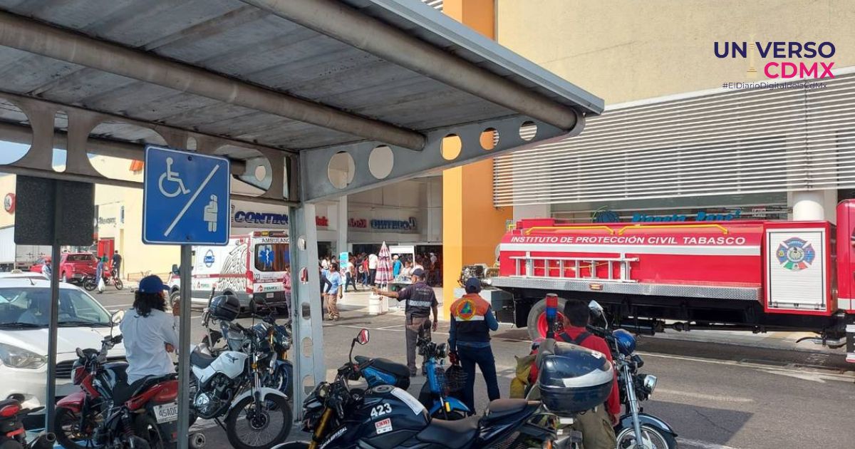 WebCDM Incendio en Plaza Las Americas desata caos y evacuaciones