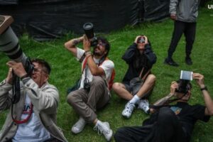 Vivencias del eclipse total de sol en la Ciudad de México: desde reforma hasta el Zócalo