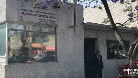 WebCDMX ¡Director de la Consejeria Juridica ignora crisis Trabajadores desesperados exigen respuestas