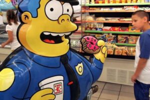 ¡El Kwik-E-Mart de 'Los Simpson' llega a Tijuana!