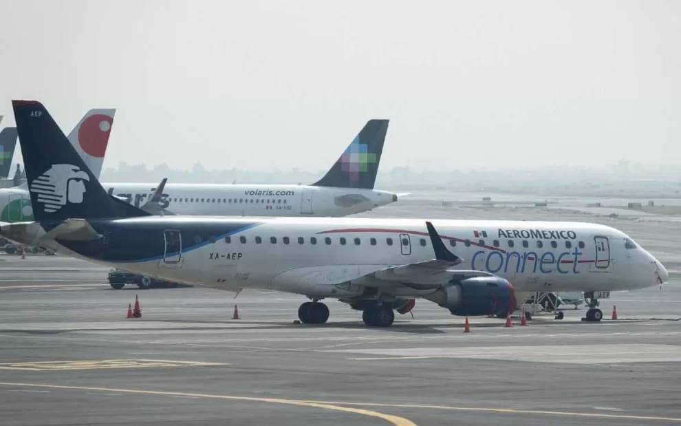 aplazan reduccion vuelos 52 43 aicm sict 2 06092023