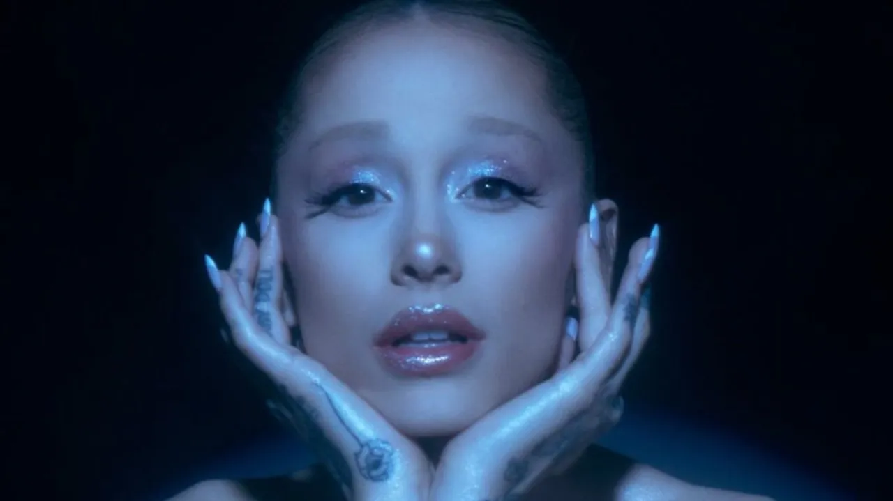 Ariana Grande hace un guiño sobre su regreso a los escenarios. ¿Dará concierto en México después de más de una década? 1 Ariana Grande