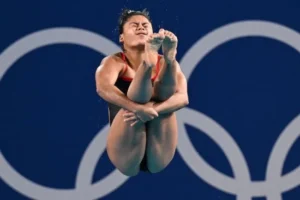 Aranza Vázquez y Alejandra Estudillo avanzan a semifinales en clavados de 3m