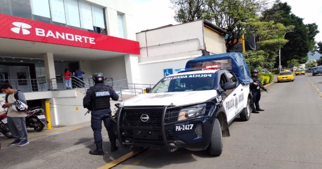 Lanzan operativo para prevenir robos en cajeros de Ecatepec 1 cajeros de Ecatepec