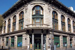 "Casa Boker: El ícono del Centro Histórico que marcó generaciones"