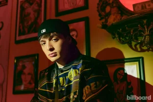 cover peso pluma billboard espanol 2023 bb9 mary beth koeth 3 1260