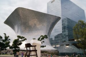 Museo Soumaya: Un tesoro artístico en la Ciudad de México