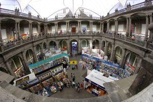 Vive la magia de los libros en la Feria Internacional del Libro del Palacio de Minería