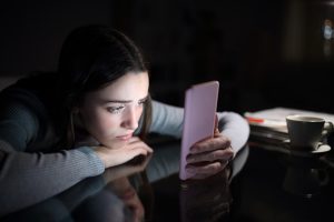 Salud mental en redes sociales: ¿Aliado o enemigo? 1 Salud mental en redes sociales: ¿Aliado o enemigo?