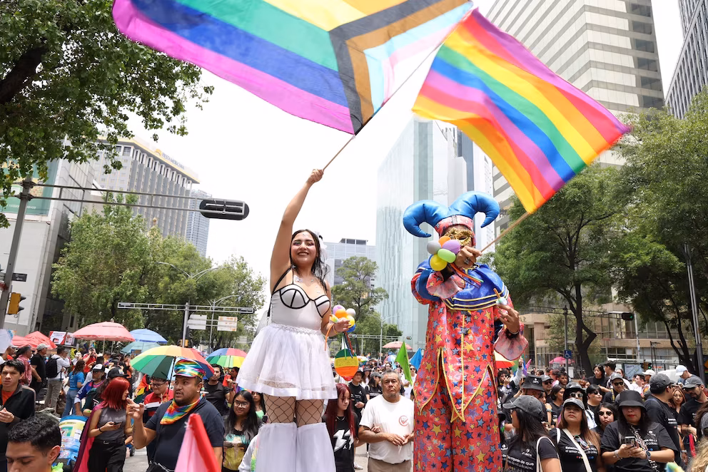 Marcha LGBT +2026 en Ciudad de México conoce la nueva ruta cierres viales y acceso al Zócalo 8 image 255