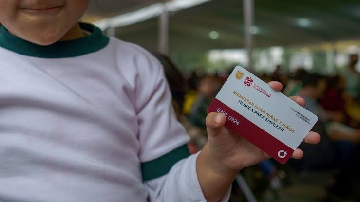 Se adelanta el aumento de las becas como parte de regalo del Día del niño: Sheinbaum 1 images 8