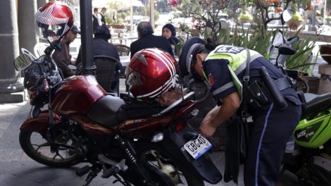 multa motociclista Fb