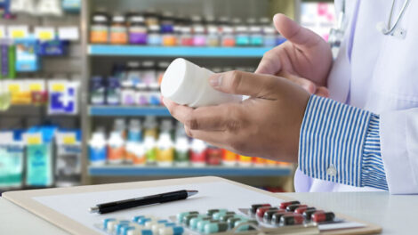 La AMIIF exige finalizar el acuerdo que permite la importación de medicamentos sin registro sanitario