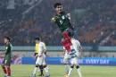 stephano carrillo doblete zelanda foto