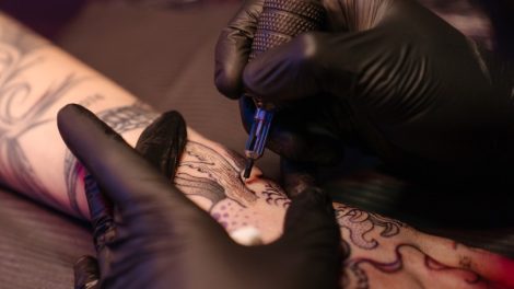 tatuaje recien hecho